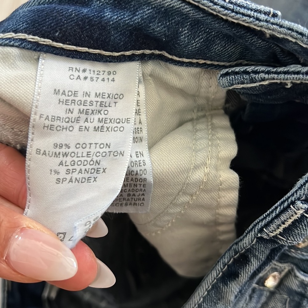 True Religion Embellished Jeans Capri 24 - Picture 7 of 7